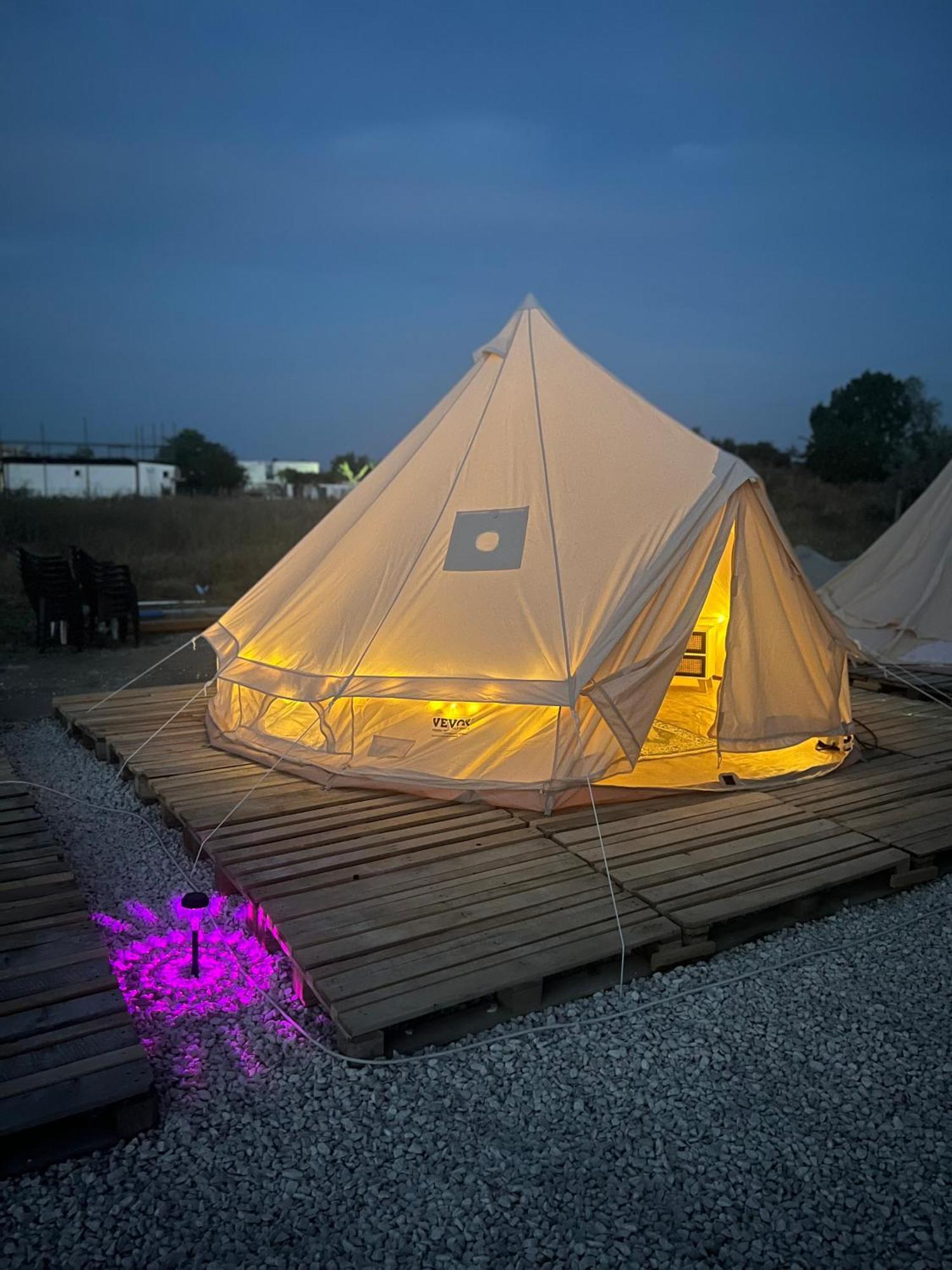 Meme Glamping Hotel Corbu  Szoba fotó